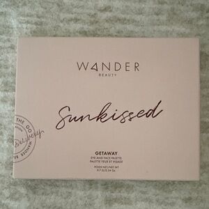 Wander Beauty Sunkissed Getaway Eye and Face Palette